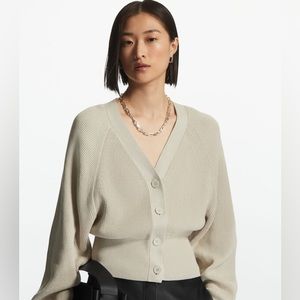 COS Cropped Cardigan Relaxed fit